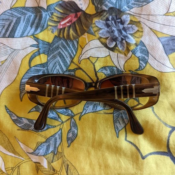 persol vintage sunglasses tortoise shell with yellow lenses mint condition main image 6